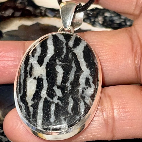 White Buffalo Turquoise Pendant 2 1/4” - Picture 10 of 17